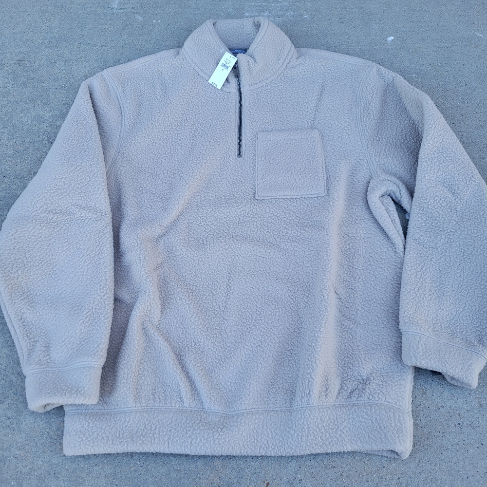 New Gap men's medium polar Fleece sweatshirt pullover light tan sand color